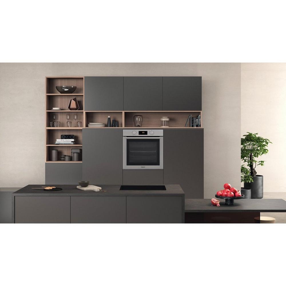 Hotpoint SAEU4544TCIX 59.5cm Built In Electric Single Oven - Inox